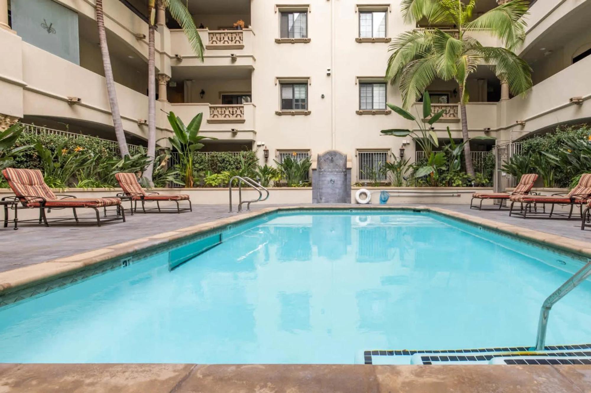 Holiday In La - 1Br With Free Parking, Laundry, Pool Los Angeles Eksteriør billede